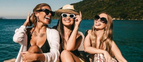 Juliette se re&uacute;ne com Pocah e Carla Diaz (Reprodu&ccedil;&atilde;o/Instagram/@pocah)