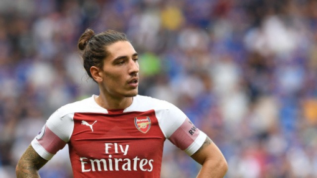 Arsenal, Hector Bellerin piacerebbe all'Inter.