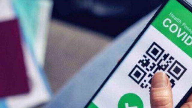 Green pass, primario di Novara in piazza: scatta l'indagine per Garavelli.