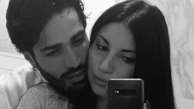 Temptation, Luciano ironizza sull'amore con Manuela: 'Ho un contratto, sono un attore'.