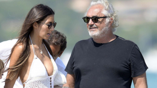 Elisabetta Gregoraci e Flavio Briatore insieme in vacanza.