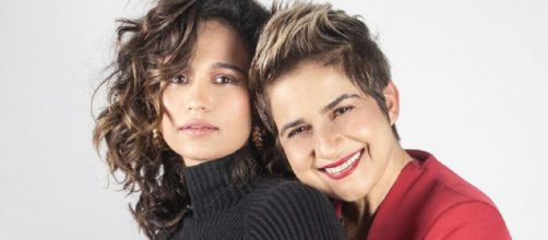 Nanda Costa e Lan Lahn anunciaram gravidez de g&ecirc;meas (Reprodu&ccedil;&atilde;o/Instagram/@nandacosta)