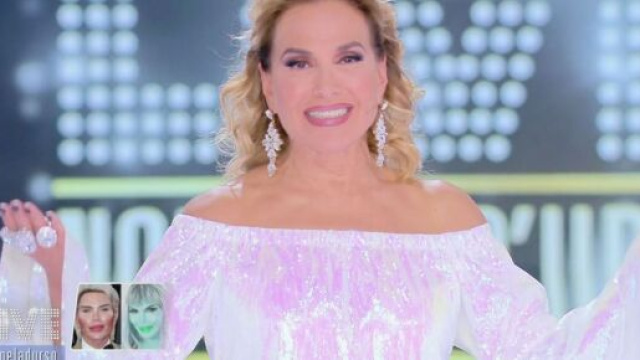 Barbara d'Urso in vacanza dopo la chiusura dei programmi.
