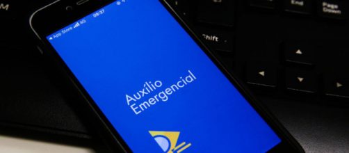 Governo federal an&uacute;ncia mais tr&ecirc;s parcelas do aux&iacute;lio emergencial (Ag&ecirc;ncia Brasil|)