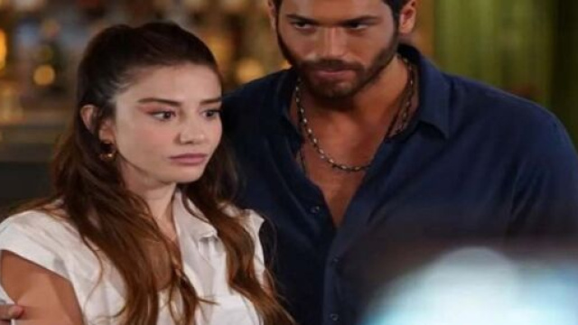 Mr Wrong, trama serale 13 luglio: Ozgur passa la notte in carcere con la Inal.