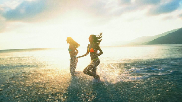 L'oroscopo del giorno 12 luglio: Capricorno a gonfie vele, Sagittario stressato (2^ met&agrave;).