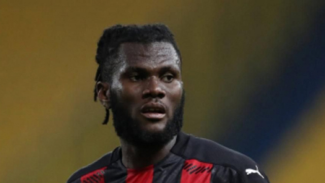 Frank Kessi&eacute;, centrocampista del Milan.