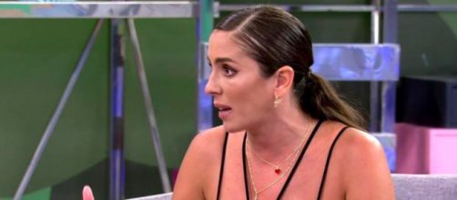 Anabel Pantoja asegur&oacute; que la canci&oacute;n de Isabel no iba dirigida a Irene Rosales (Twitter, salvameoficial)