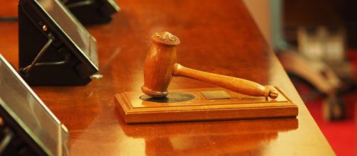 En hombre podr&iacute;a enfrentarse a hasta 15 a&ntilde;os de c&aacute;rcel por haber disparado a un ladr&oacute;n dentro de su propiedad - (Pixabay)