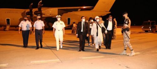 Los primeros 53 evacuados de Kabul, Afganist&aacute;n, llegaron por la noche a Espa&ntilde;a (Twitter @sanchezcastejon)