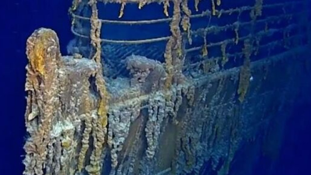 Il Titanic si sta dissolvendo a 3800 metri di profondit&agrave;: l'allarme degli esperti.