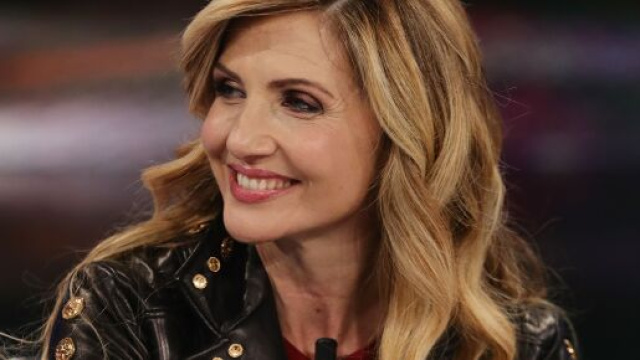 Lorella Cuccarini criticata per il nuovo ruolo ad Amici 21.