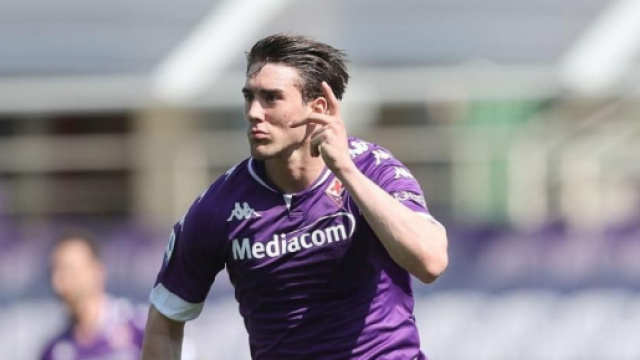 In foto Dusan Vlahovic, punta della Fiorentina.