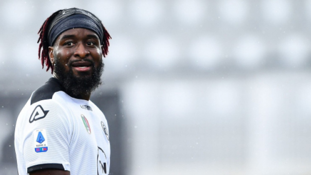 Nzola, attaccante dello Spezia.