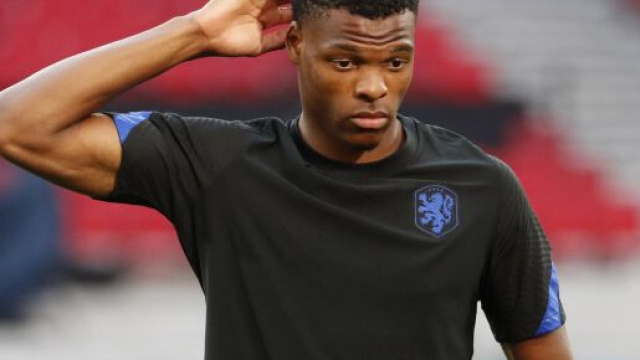 Dumfries-Inter, &egrave; fatta: l'olandese dovrebbe arrivare nelle prossime ore a Milano.