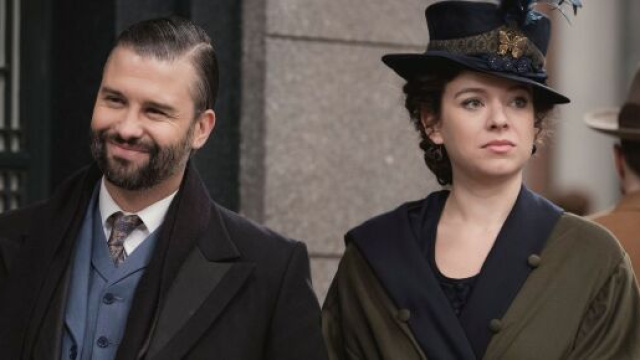 Una Vita, cambio programmazione Rete 4.