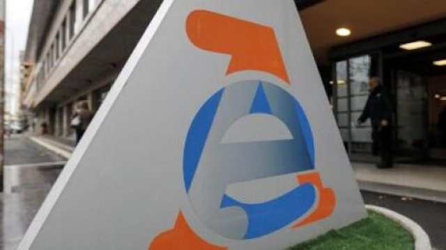 Concorso Agenzia delle Entrate per 2.320 funzionari: scadenza il 30 settembre.