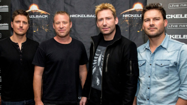Nickelback accusati di plagio per il brano Rockstar.