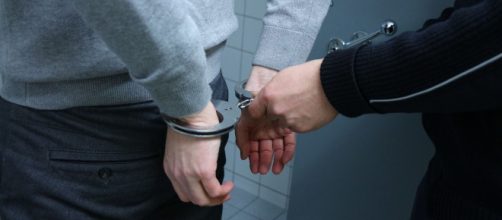 El hombre de 49 a&ntilde;os ha sido acusado de abuso y puesto bajo disposici&oacute;n judicial - (Pixabay)