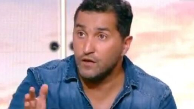 Nabil Djellit d&eacute;truit la politique de recrutement de l'Olympique Lyonnais (Credit : L'Equipe du Soir)