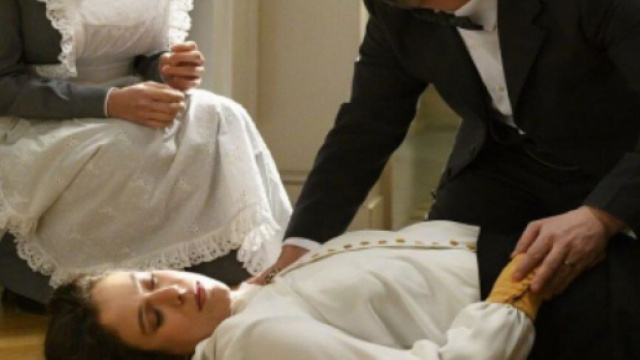 Una vita, trame 20-21 agosto: Genoveva sviene appreso che Felipe vuole lasciarla.