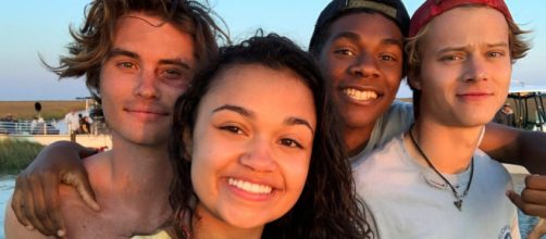 Elenco principal de 'Outer Banks' (Divulga&ccedil;&atilde;o)