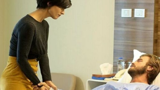 Cesur ve G&uuml;zel, trama del 4/08: S&uuml;han apprende la vera identit&agrave; di Alemdaroglu.