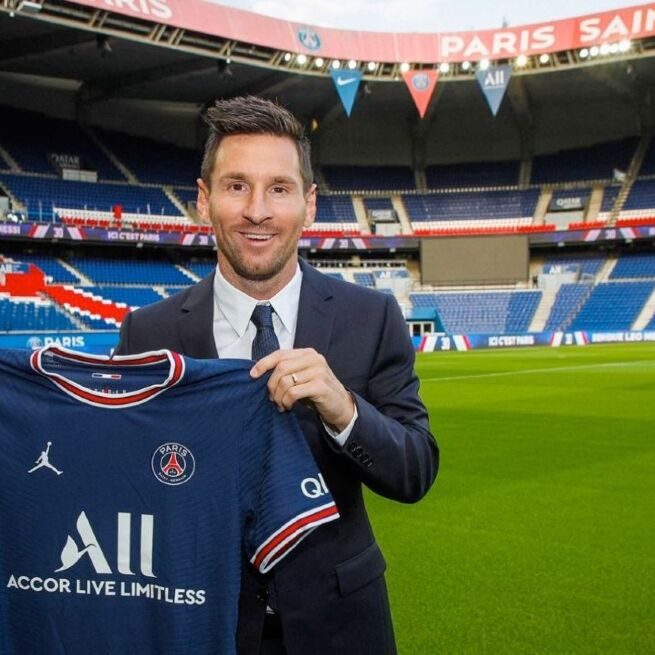 Messi signing with Paris Saint-Germain did not double the club&rsquo;s Instagram followers (Image source: PSG)