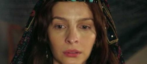 Lia em 'G&ecirc;nesis'. (Reprodu&ccedil;&atilde;o/RecordTV)