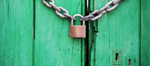 Un propietario logr&oacute; echar a una okupa de su vivienda y puso un candado para que no volviera, ahora podr&iacute;a v&eacute;rselas con la justicia - Pixabay