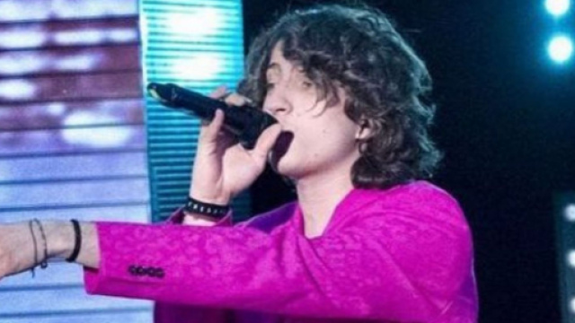 Concerto Sangiovanni a Terni: biglietti esauriti in un'ora.