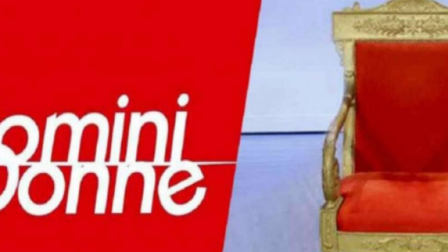 Uomini e Donne, rumor di Venza: 'Un tronista ha poco pi&ugrave; di 20 anni, presto dir&ograve; il nome'.