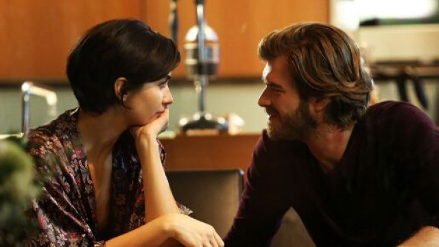 Brave and Beautiful a rischio cancellazione.