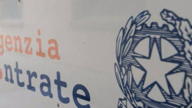 Concorso Agenzia delle Entrate 2021: selezione pubblica per 100 funzionari informatici.