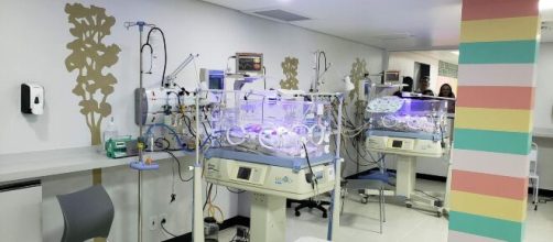 M&atilde;e com Covid-19 invade UTI (Arquivo Blasting News)