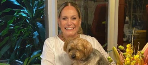 Susana Vieira curte anivers&aacute;rio em fam&iacute;lia (Foto: Reprodu&ccedil;&atilde;o/Instagram/@susanavieiraoficial)