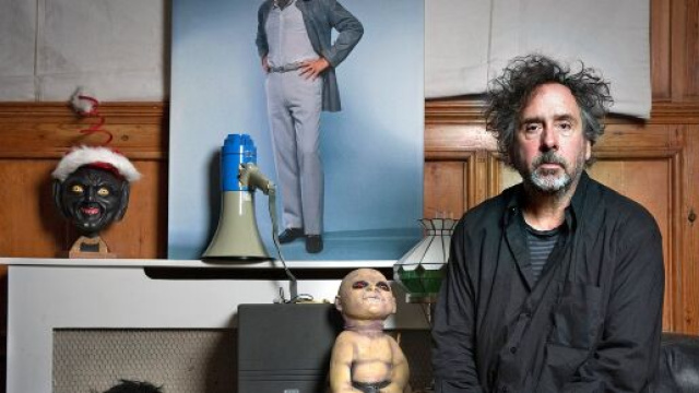 Auguri Tim Burton, anima gotica e paladino dei diversi.