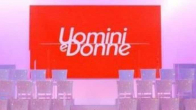 Uomini e Donne, retroscena giovani del cast: sono quattro e hanno tutti poco pi&ugrave; di 20 anni.