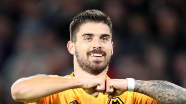 Ruben Neves del Wolverhampton potrebbe andare alla Juve in cambio di Ramsey.