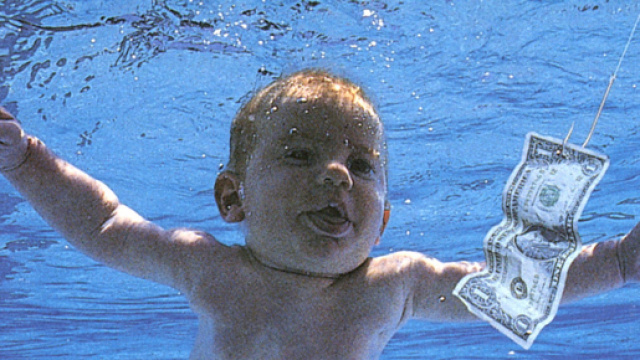 Nirvana: l'ironia di Krist Novoselic dopo la denuncia dell'ex bambino della copertina di Nevermind