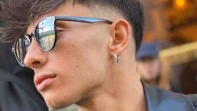 Deddy censurato su Instagram, lo sfogo su Twitter: 'Curatevi'.