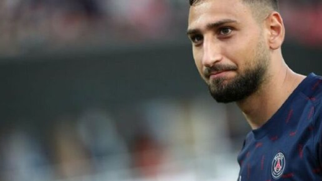 Gianluigi Donnarumma insult&eacute; &agrave; Milan (capture Youtube)