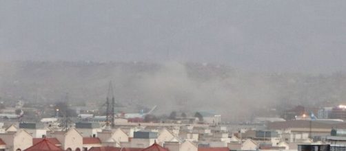Fuerte explosi&oacute;n cerca del aeropuerto de Kabul (RRSS)