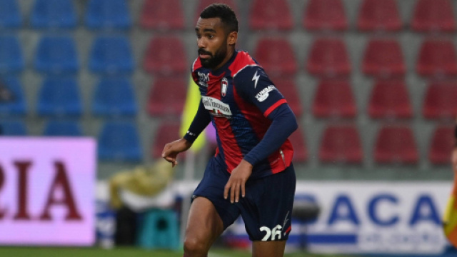 Crotone, Djidji sarebbe stato richiesto dai calabresi.