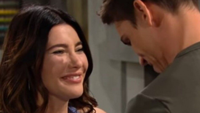 Beautiful: Steffy e il dottor Finnegan sempre pi&ugrave; vicini.