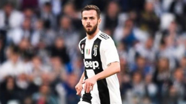 Miralem Pjanic potrebbe ritornare alla Juventus.