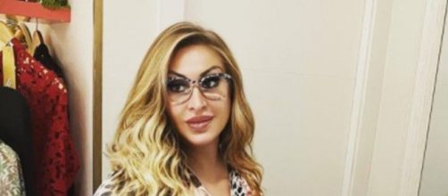 Raquel Mosquera ha pasado por una dif&iacute;cil etapa de salud coincidente con el documental de Roc&iacute;o Carrasco (Instagram @raquelmosqueram)