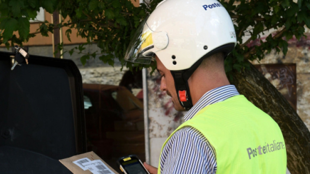 Poste Italiane cerca portalettere.