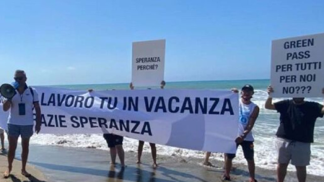 I gestori delle discoteche hanno raggiunto il ministro Speranza a Castiglione della Pescaia ed hanno protestato per chiusura dei locali a ballo.