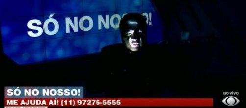 Jos&eacute; Luiz Datena apresenta programa no escuro para criticar aumento de energia (Reprodu&ccedil;&atilde;o/TV Bandeirantes)